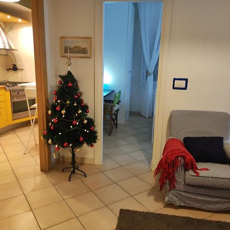 Caio Asinio Apartment Neapel Rum bild